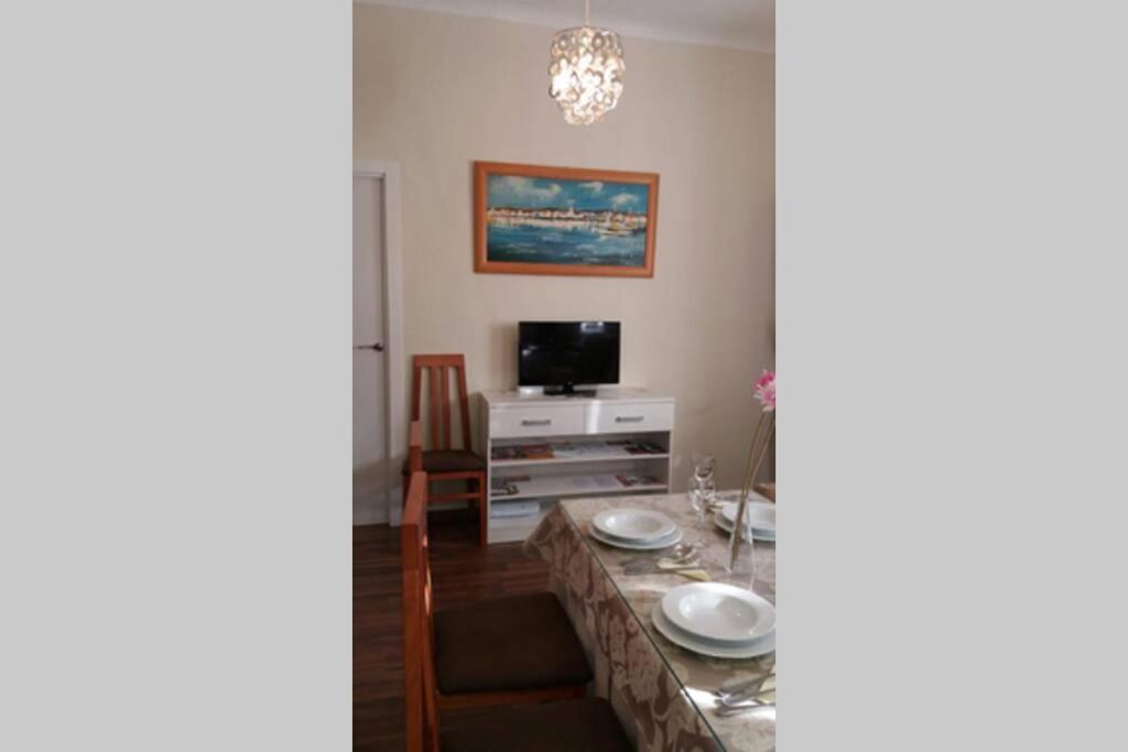 コルドバApartamento Al-Zhara, Junto Puente Romanoアパートメント エクステリア 写真